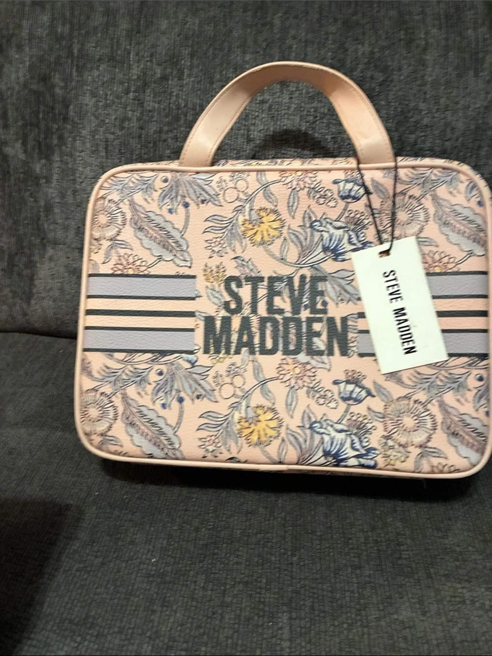 Steve Madden compact floral